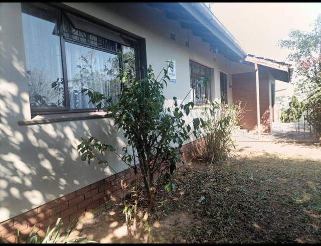 5 BEDROOM HOUSE FOR SALE IN CARRINGTON HEIGHTS